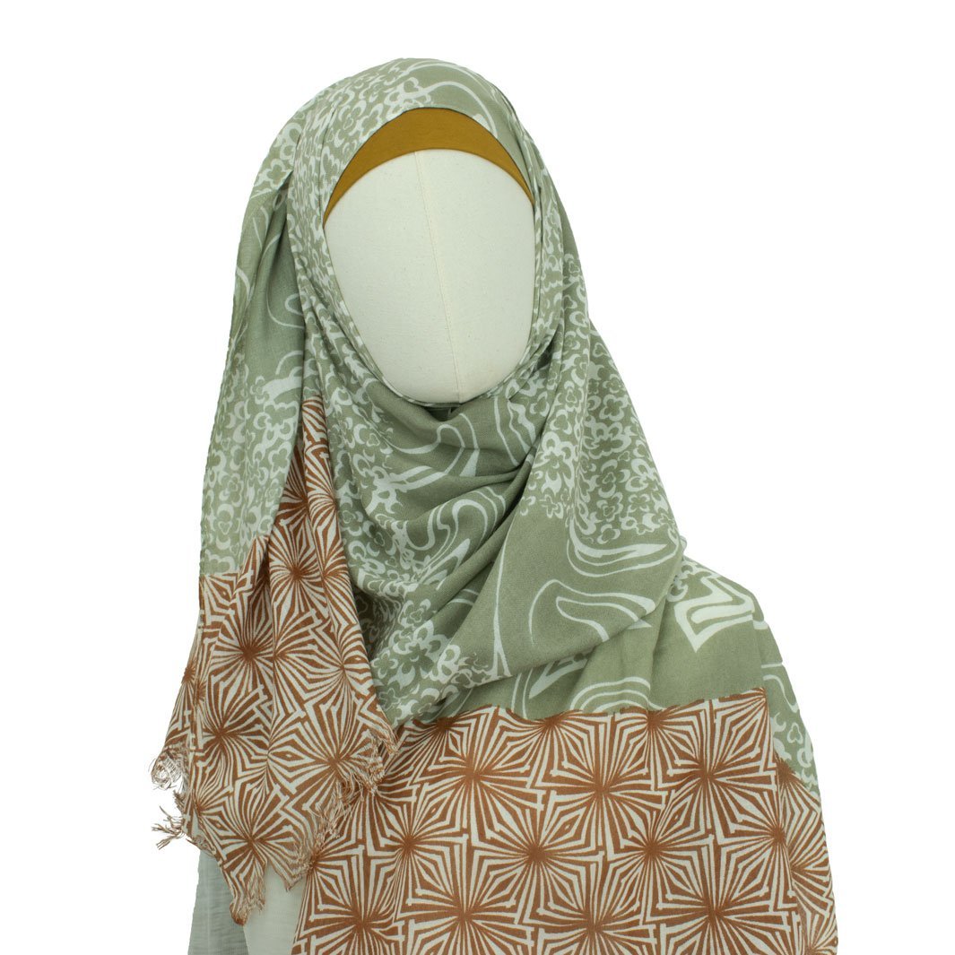 Hijab Design "Partita" in Wald Tanz
