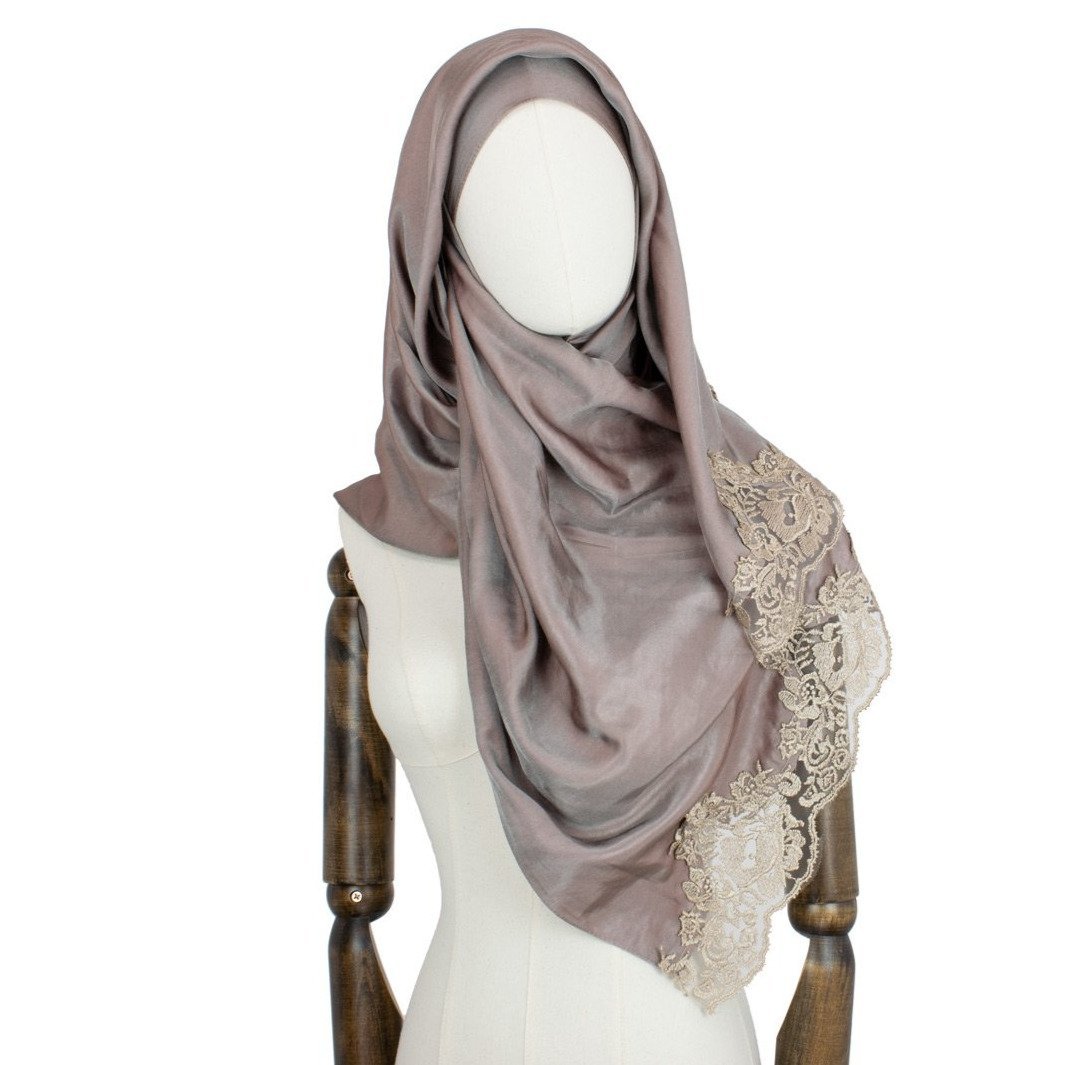 Hijab Style "Lace" Kopftuch in Brown Sugar